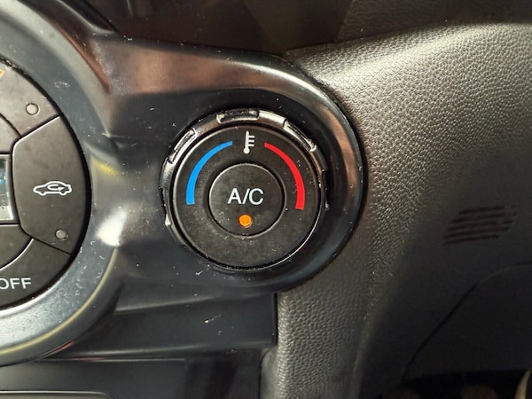 Used Ford Ecosport 2014 for sale - 75397146: Photo 17