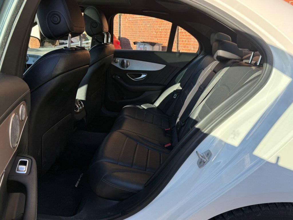 Used Mercedes-Benz C Class 2015 for sale - 77263115: Photo 11