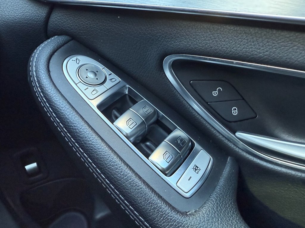 Used Mercedes-Benz C Class 2015 for sale - 77263115: Photo 32