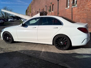 Used Mercedes-Benz C Class 2015 for sale - 77263115: Photo