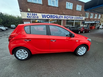 Used Hyundai i20 2012 for sale - 77398469: Photo