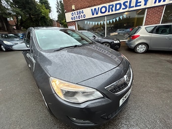 Used Vauxhall Astra 2010 for sale - 77261476: Photo