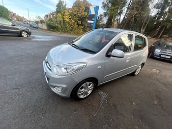 Used Hyundai i10 2012 for sale - 76479440: Photo