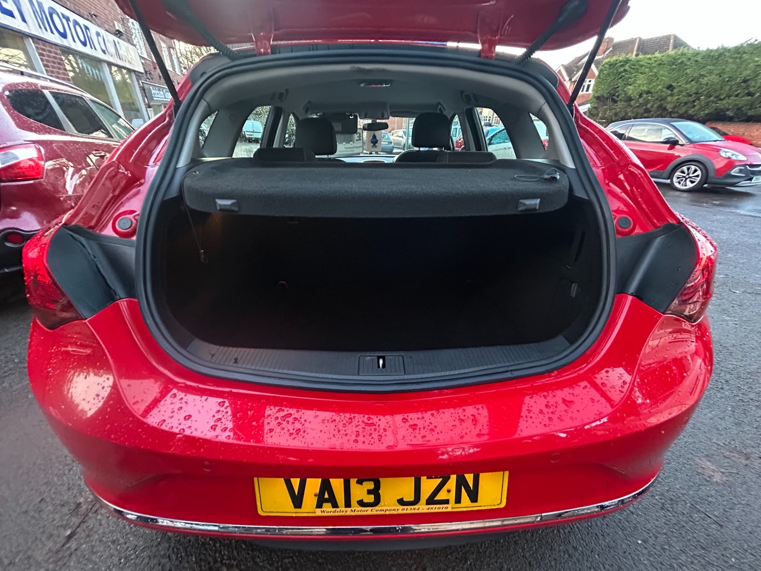 Used Vauxhall Astra 2013 for sale - 76734324: Photo 3