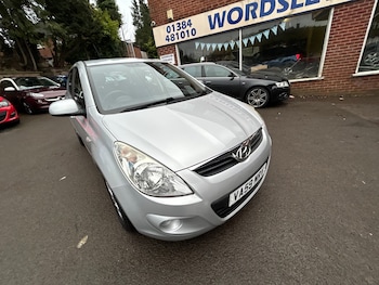 Used Hyundai i20 2010 for sale - 77337026: Photo