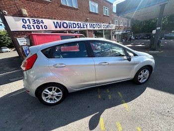Used Ford Fiesta 2015 for sale - 79383247: Photo