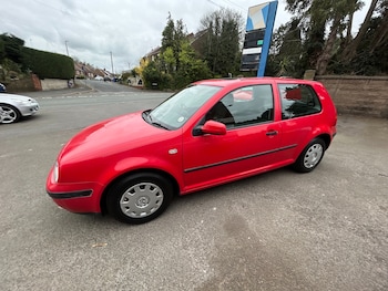 Used Volkswagen Golf 2000 for sale - 78090413: Photo