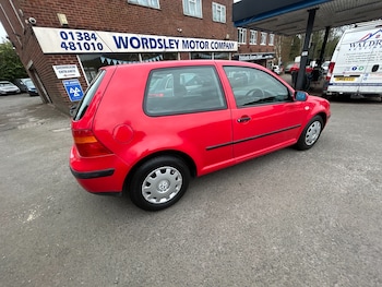 Used Volkswagen Golf 2000 for sale - 78090413: Photo