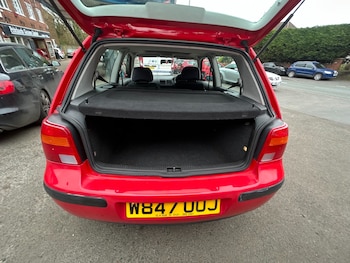 Used Volkswagen Golf 2000 for sale - 78090413: Photo