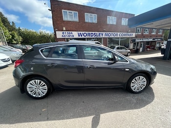 Used Vauxhall Astra 2015 for sale - 78386149: Photo