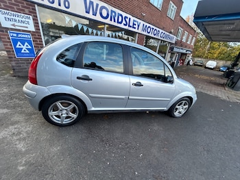 2005 (55) - 1.4i DESIRE 5 DOOR NEW MOT