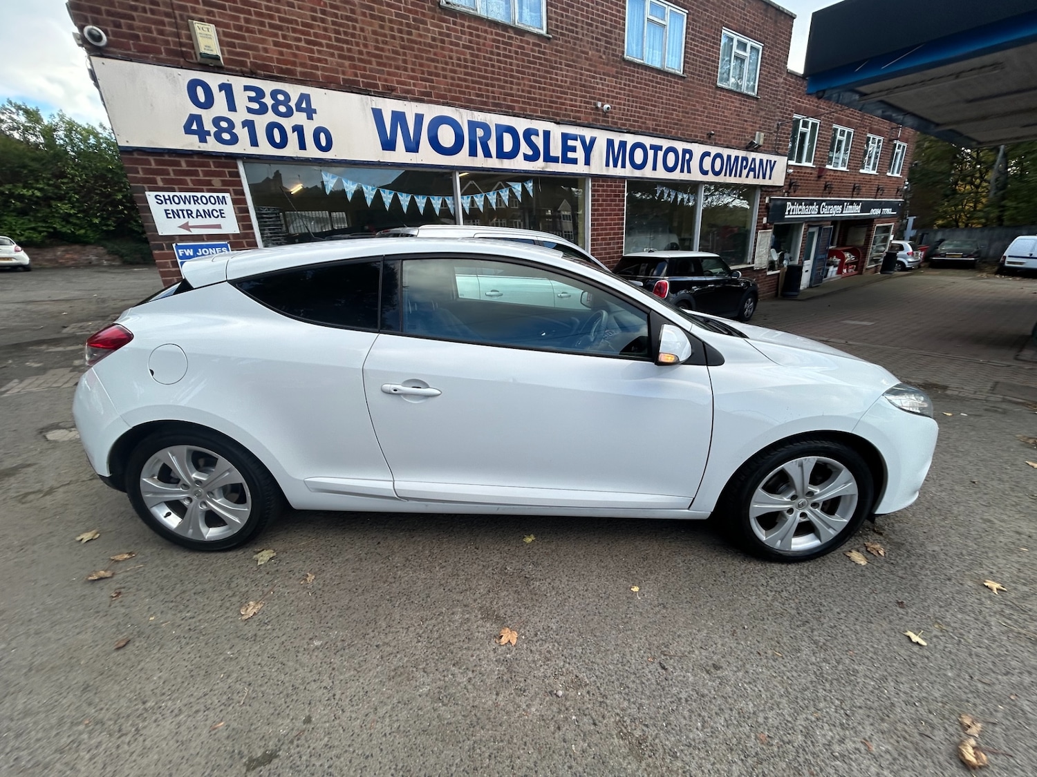 Used Renault Megane 2011 for sale - 76352578: Photo 18