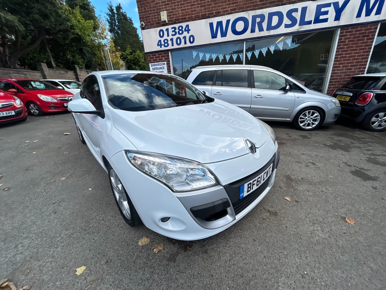 Used Renault Megane 2011 for sale - 76352578: Photo 5