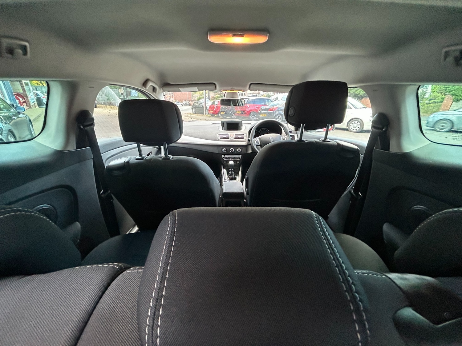 Used Renault Megane 2011 for sale - 76352578: Photo 8