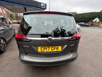 Used Vauxhall Zafira 2017 for sale - 77762427: Photo