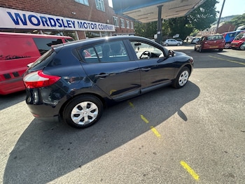 Used Renault Megane 2009 for sale - 79260971: Photo