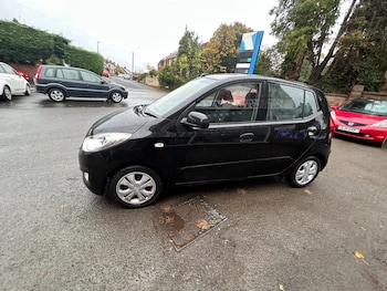Used Hyundai i10 2012 for sale - 76553780: Photo