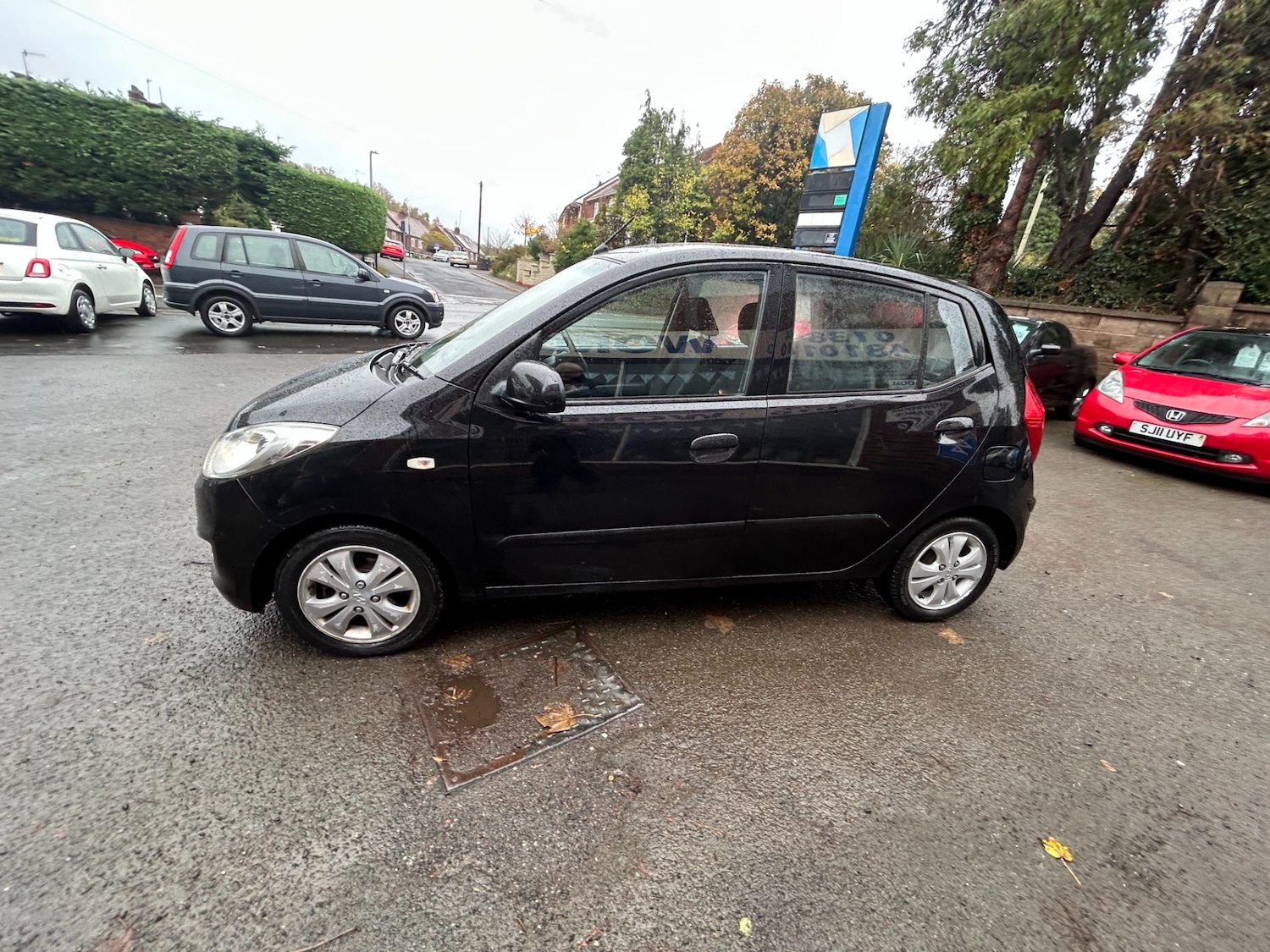 Used Hyundai i10 2012 for sale - 76553780: Photo 9