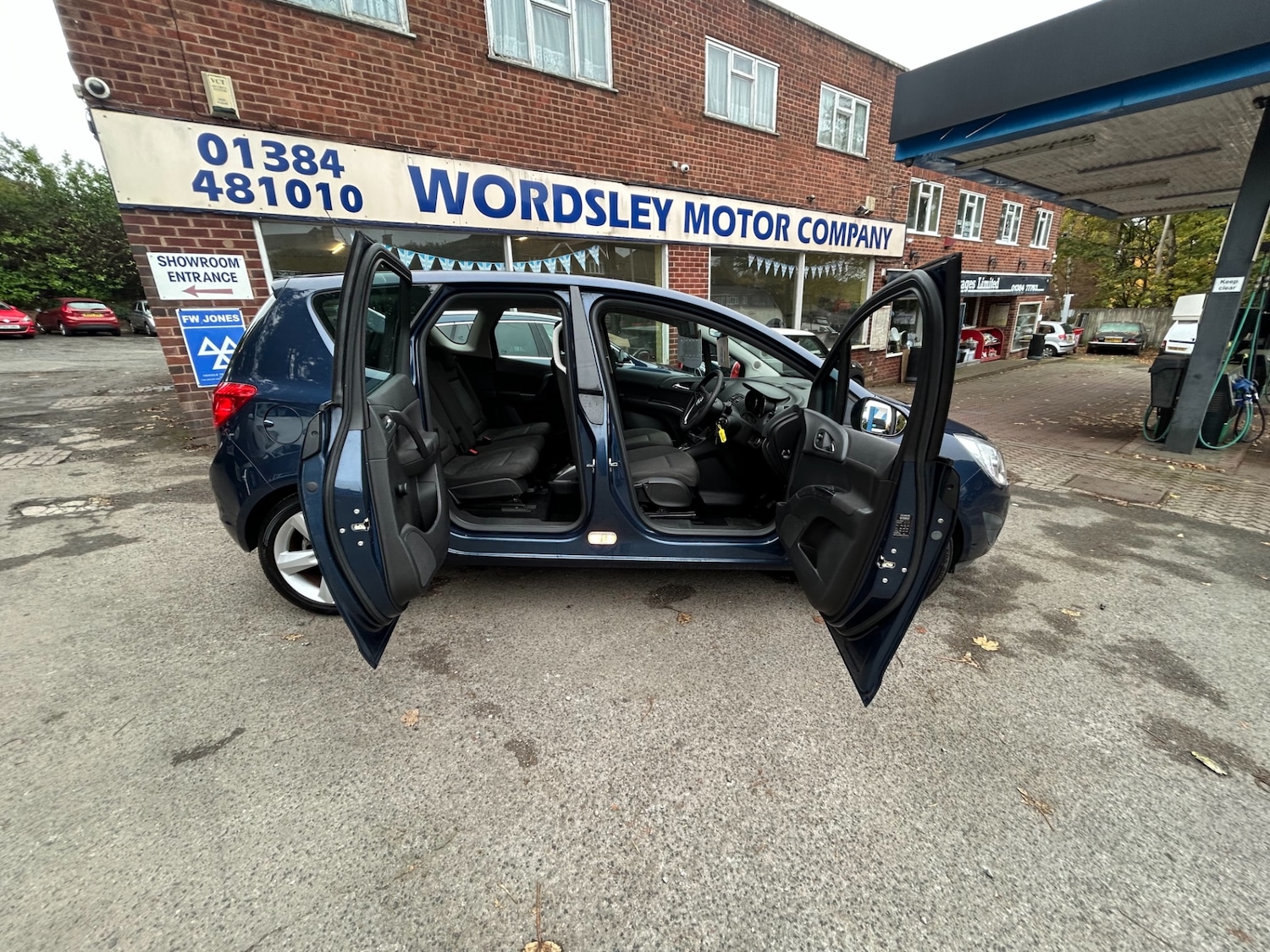 Used Vauxhall Meriva 2012 for sale - 76401834: Photo 24