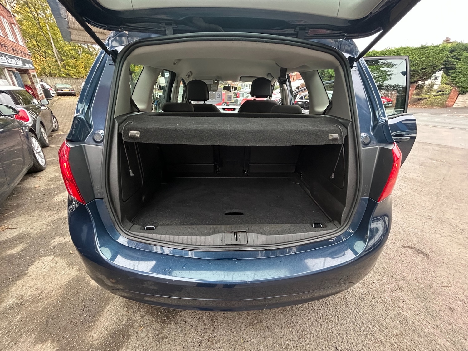 Used Vauxhall Meriva 2012 for sale - 76401834: Photo 9