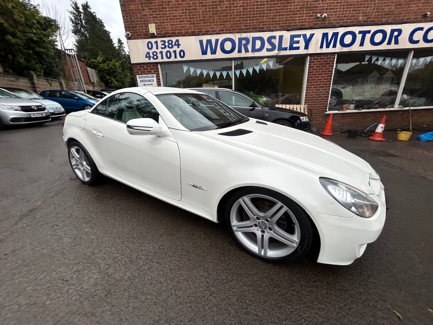 Used Mercedes-Benz SLK 2009 for sale - 77902775: Photo 10