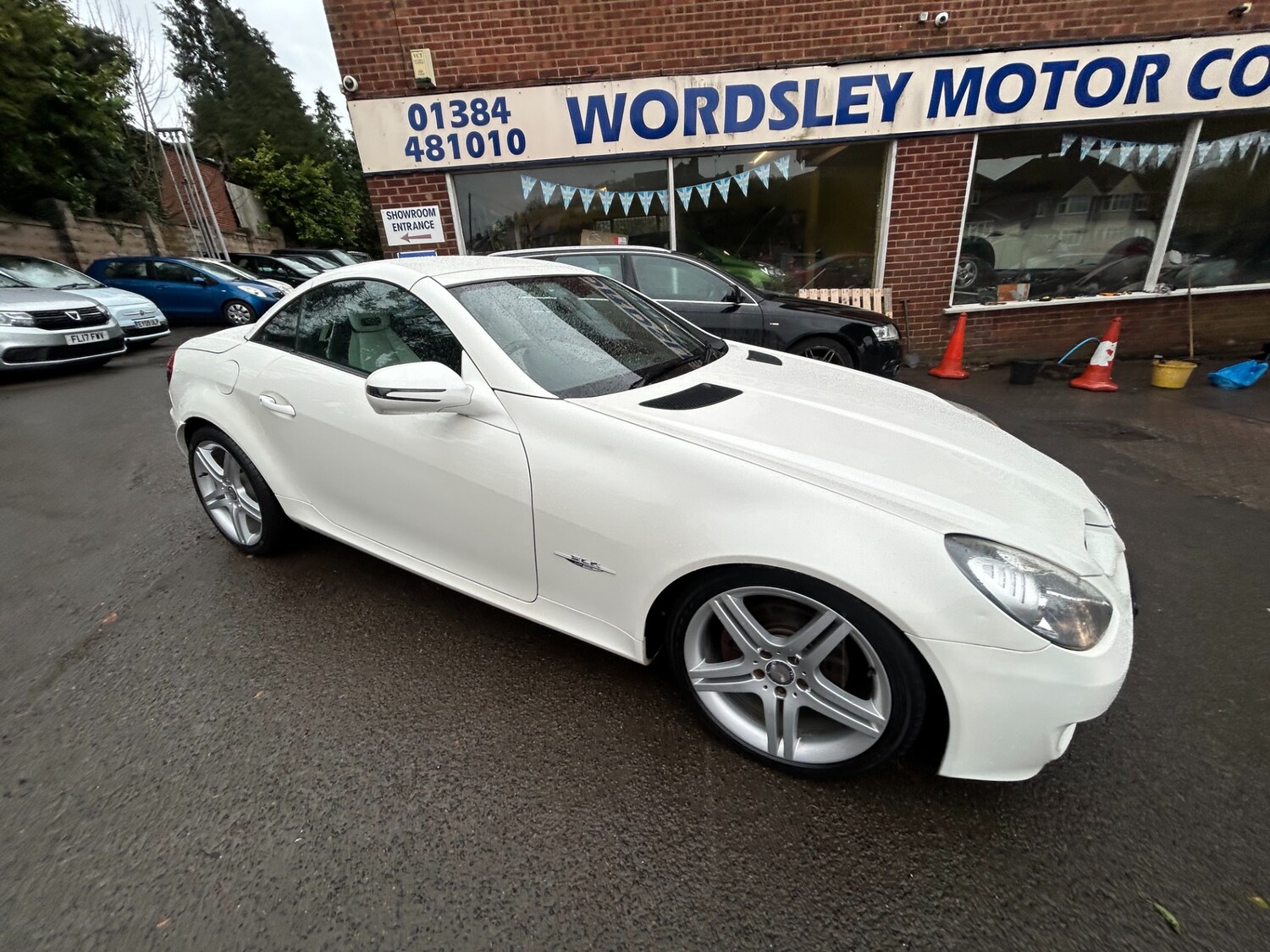 Used Mercedes-Benz SLK 2009 for sale - 77902775: Photo 23