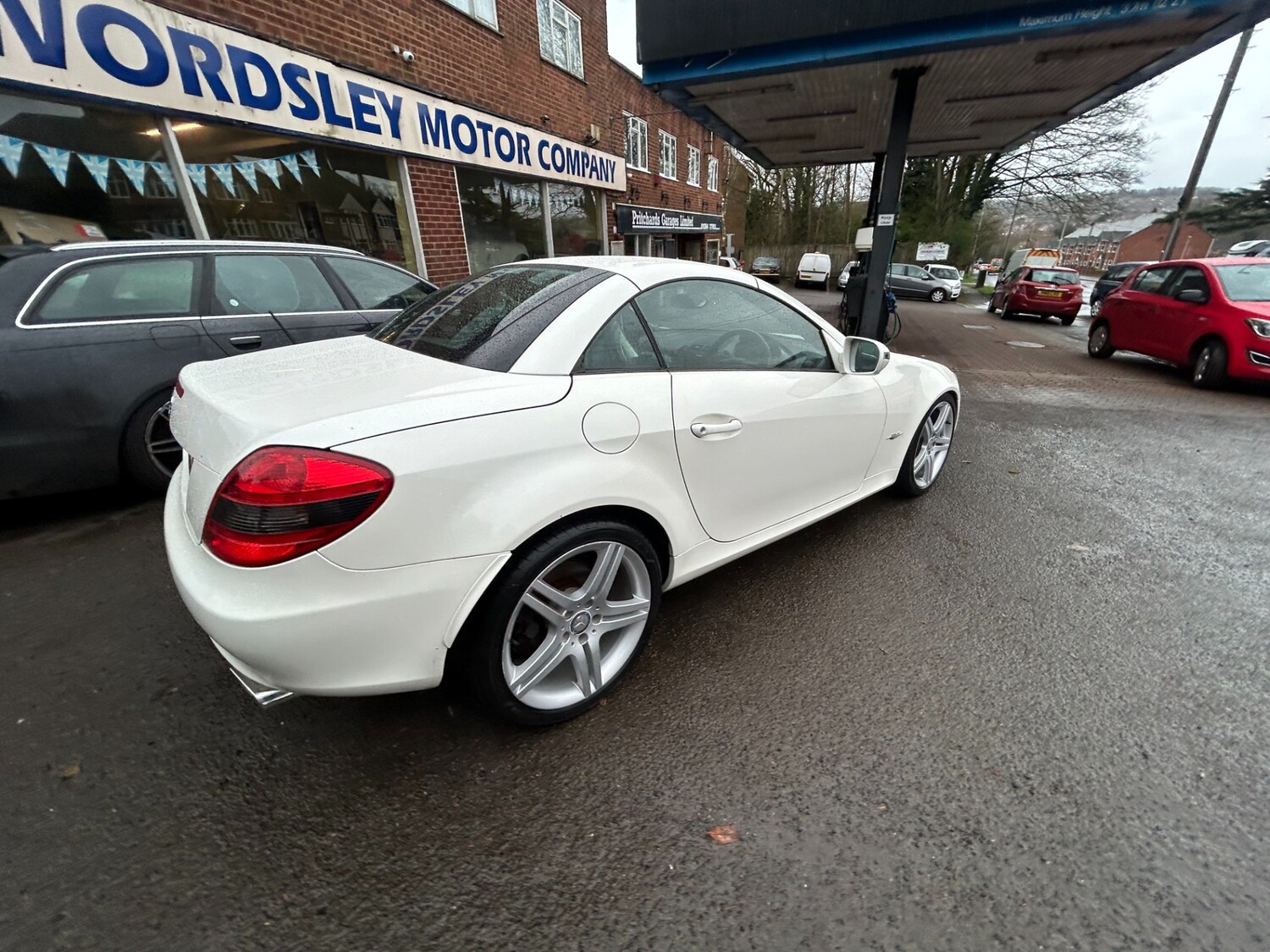 Used Mercedes-Benz SLK 2009 for sale - 77902775: Photo 24