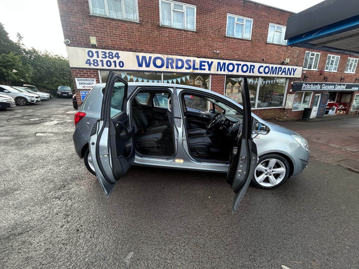Used Vauxhall Meriva 2013 for sale - 77775237: Photo 11
