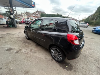 Used Renault Clio 2012 for sale - 77712978: Photo