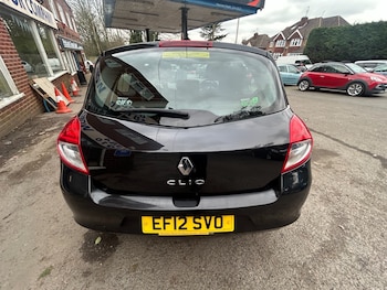 Used Renault Clio 2012 for sale - 77712978: Photo