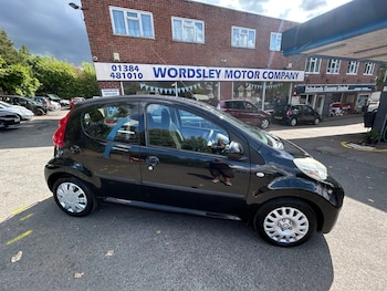 Used Peugeot 107 2010 for sale - 79548595: Photo