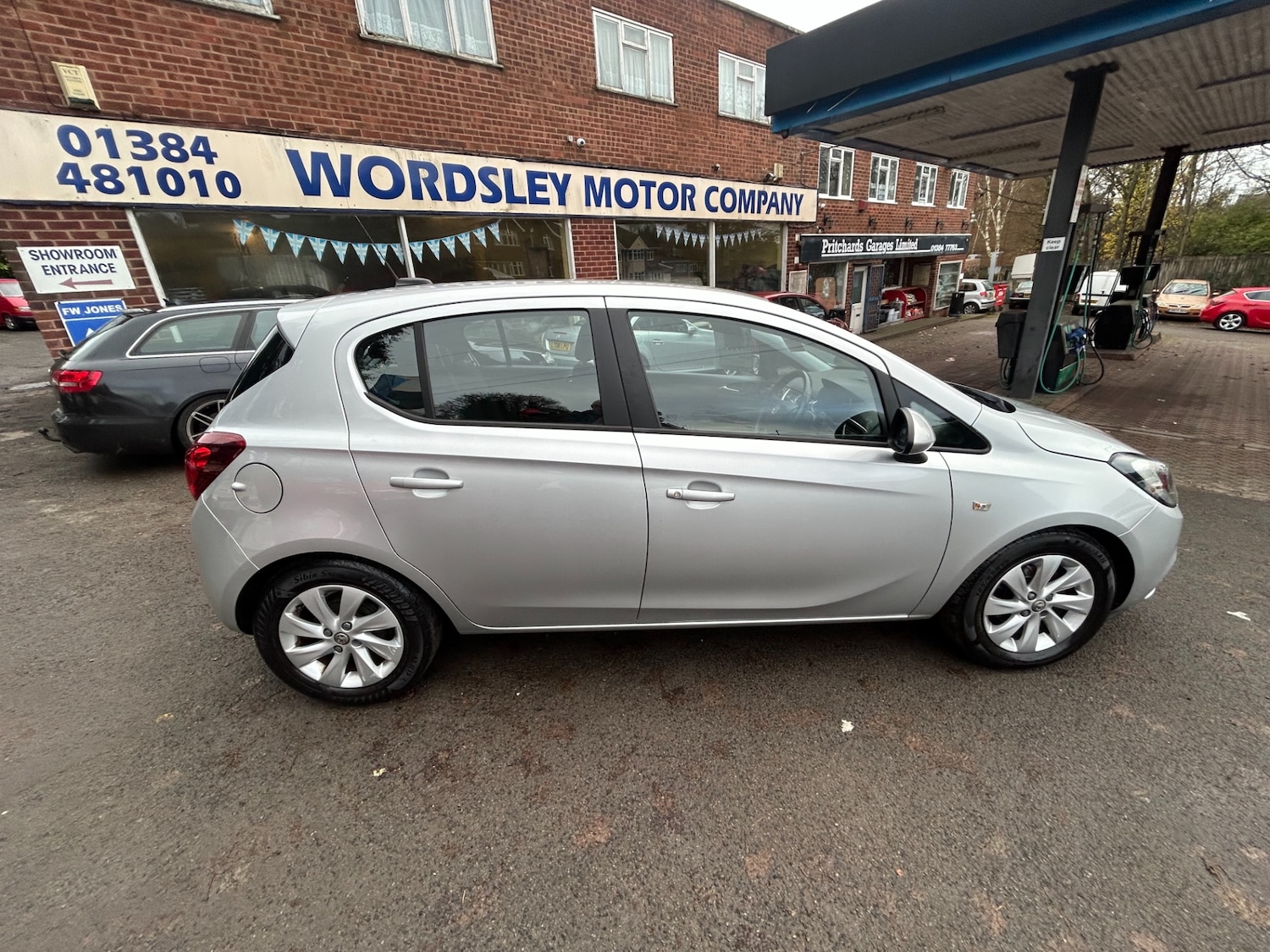 Used Vauxhall Corsa 2016 for sale - 76769098: Photo 1