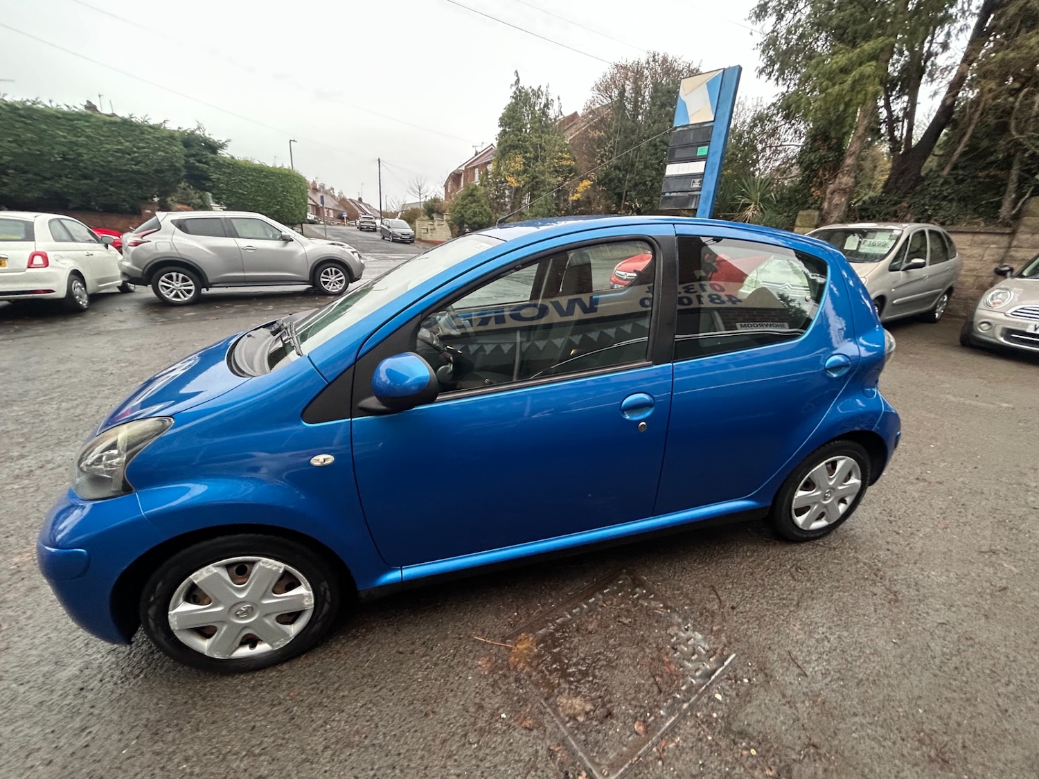 Used Toyota AYGO 2011 for sale - 76763113: Photo 10