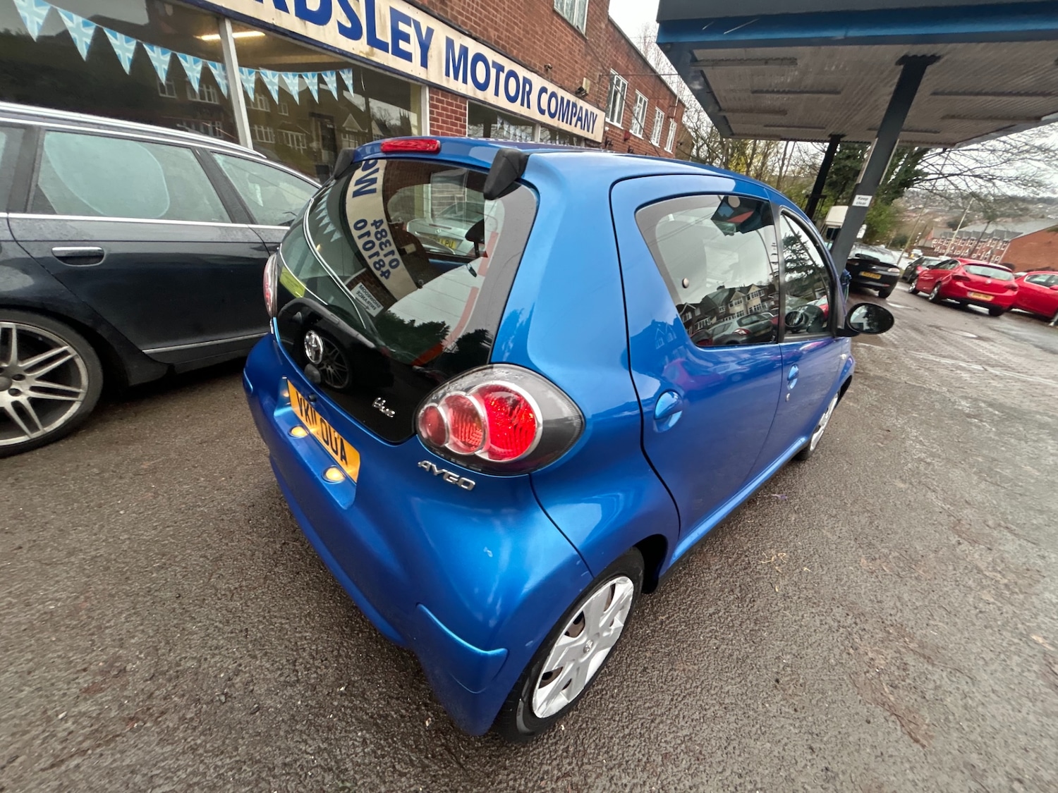 Used Toyota AYGO 2011 for sale - 76763113: Photo 24