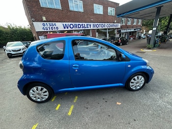 Used Toyota AYGO 2010 for sale - 79308360: Photo