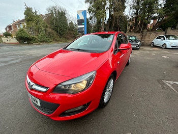 Used Vauxhall Astra 2013 for sale - 77352209: Photo