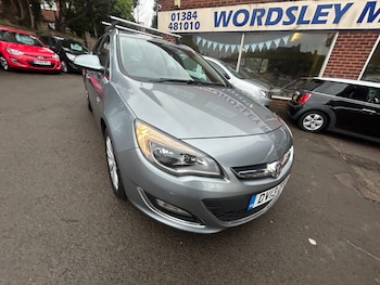 Used Vauxhall Astra 2013 for sale - 77570267: Photo