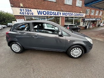 Used Vauxhall Corsa 2013 for sale - 77590380: Photo