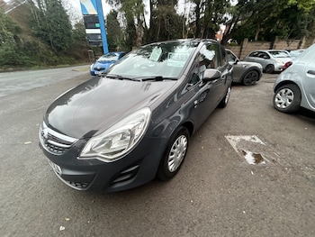 Used Vauxhall Corsa 2013 for sale - 77590380: Photo