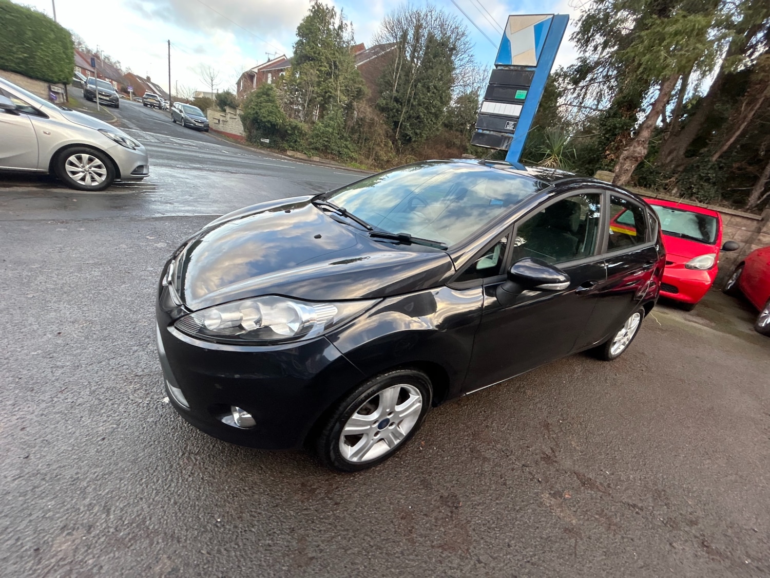 Used Ford Fiesta 2011 for sale - 76891566: Photo 4