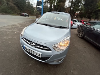 Used Hyundai i10 2012 for sale - 77023983: Photo