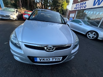 Used Hyundai i30 2010 for sale - 76968430: Photo