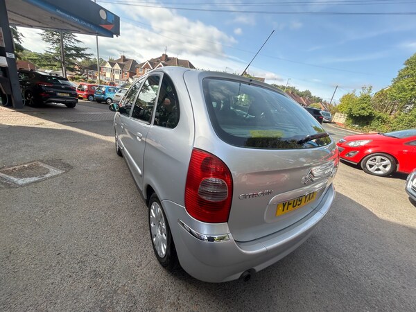 Used Citroen Xsara Picasso 2009 for sale - 75982459: Photo 14