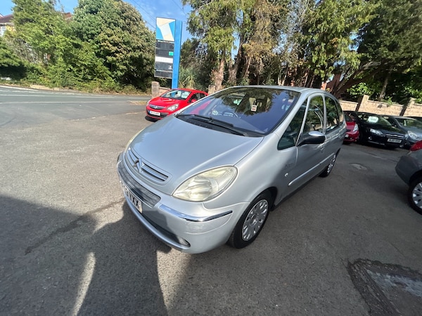 Used Citroen Xsara Picasso 2009 for sale - 75982459: Photo 18
