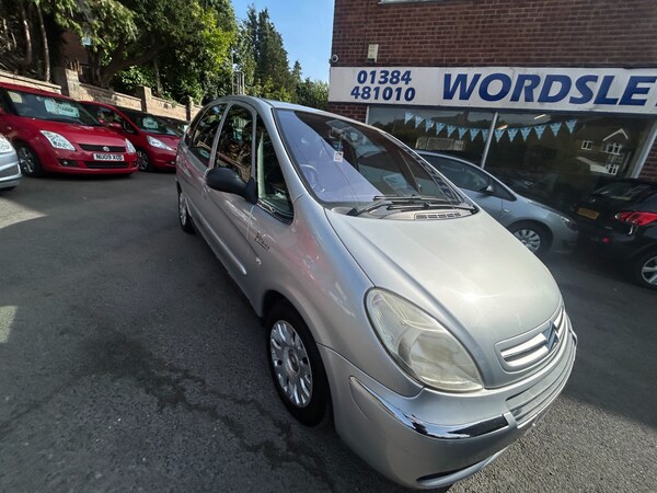 Used Citroen Xsara Picasso 2009 for sale - 75982459: Photo 20