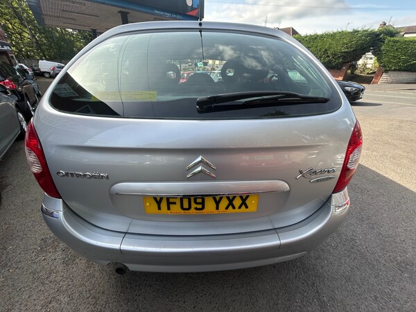 Used Citroen Xsara Picasso 2009 for sale - 75982459: Photo 5