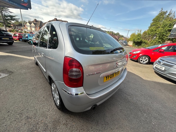 Used Citroen Xsara Picasso 2009 for sale - 75982459: Photo 6
