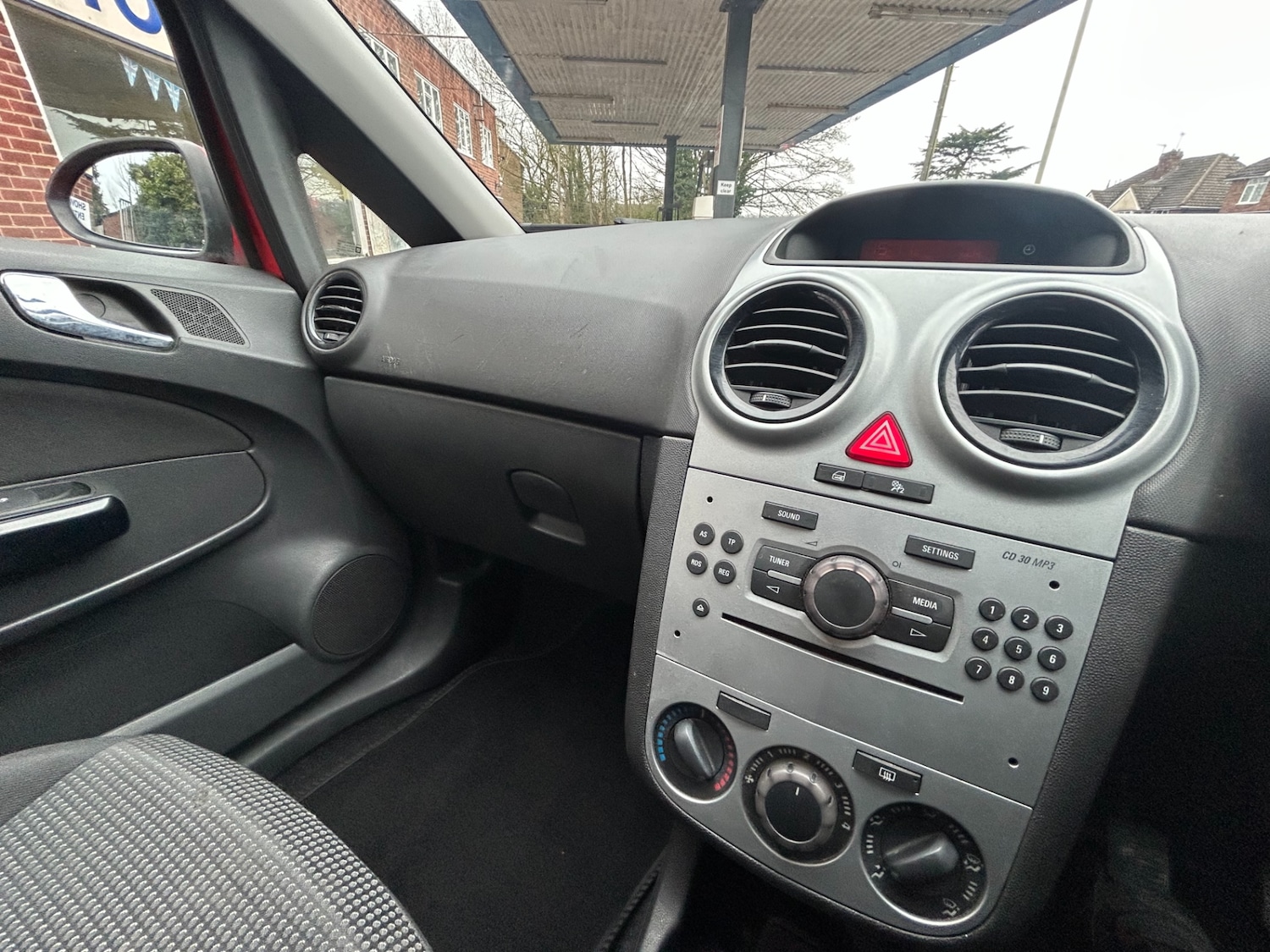 Used Vauxhall Corsa 2013 for sale - 77774500: Photo 10