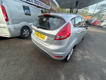 Used Ford Fiesta 2010 for sale - 78179895: Photo