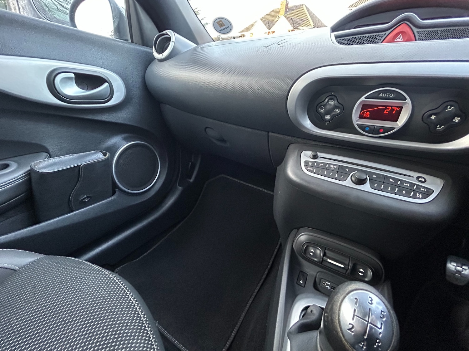 Used Renault Wind 2011 for sale - 76651105: Photo 24